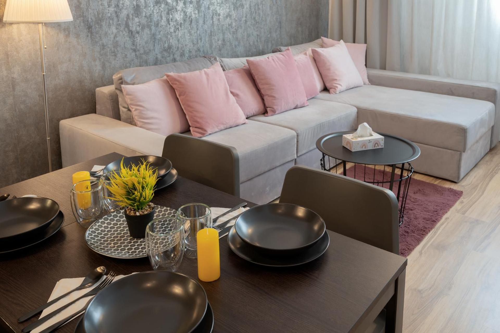 Airport Rin Nord Residence Apartment - Self Check-In Отопени Екстериор снимка