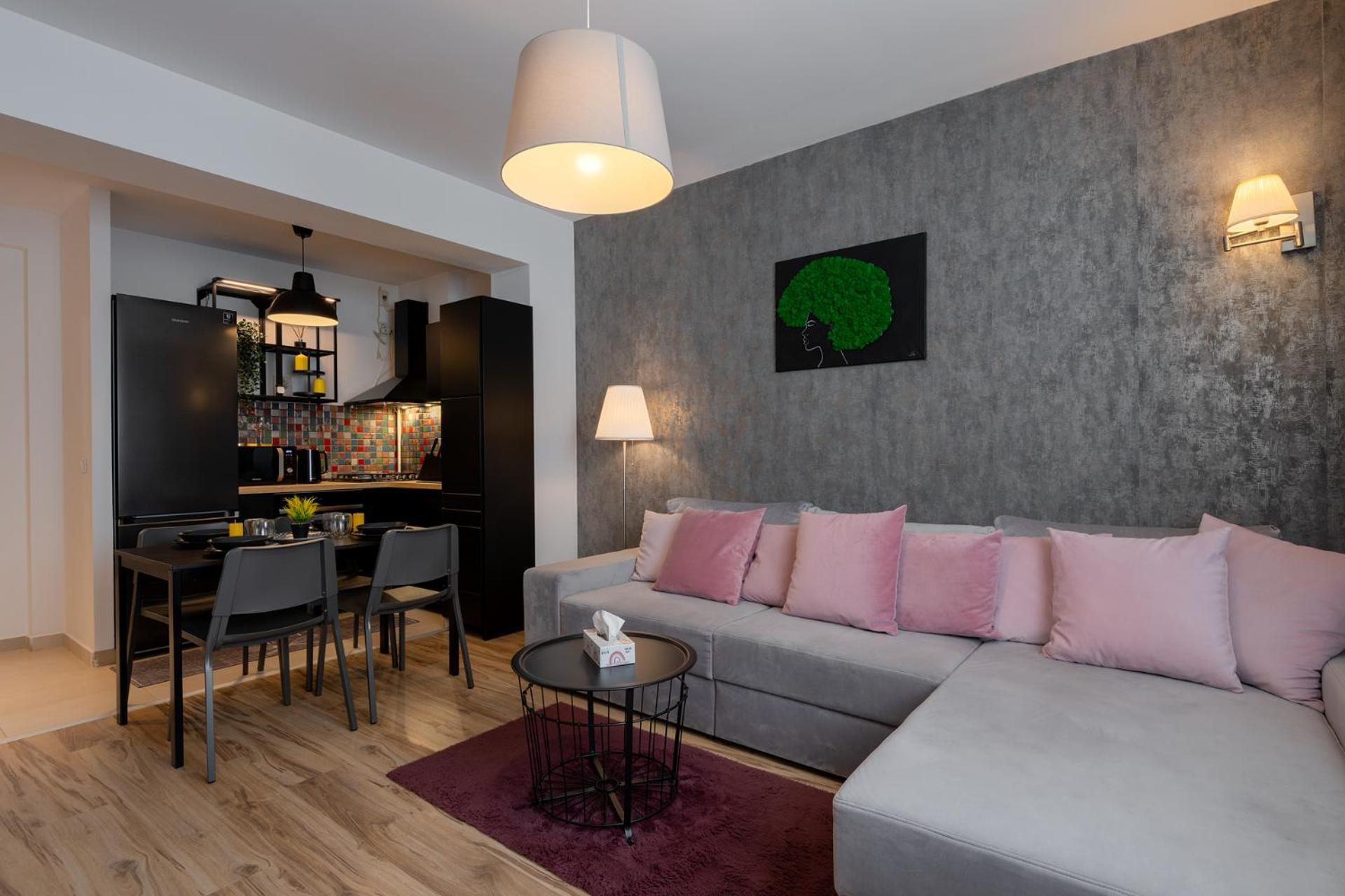 Airport Rin Nord Residence Apartment - Self Check-In Отопени Екстериор снимка