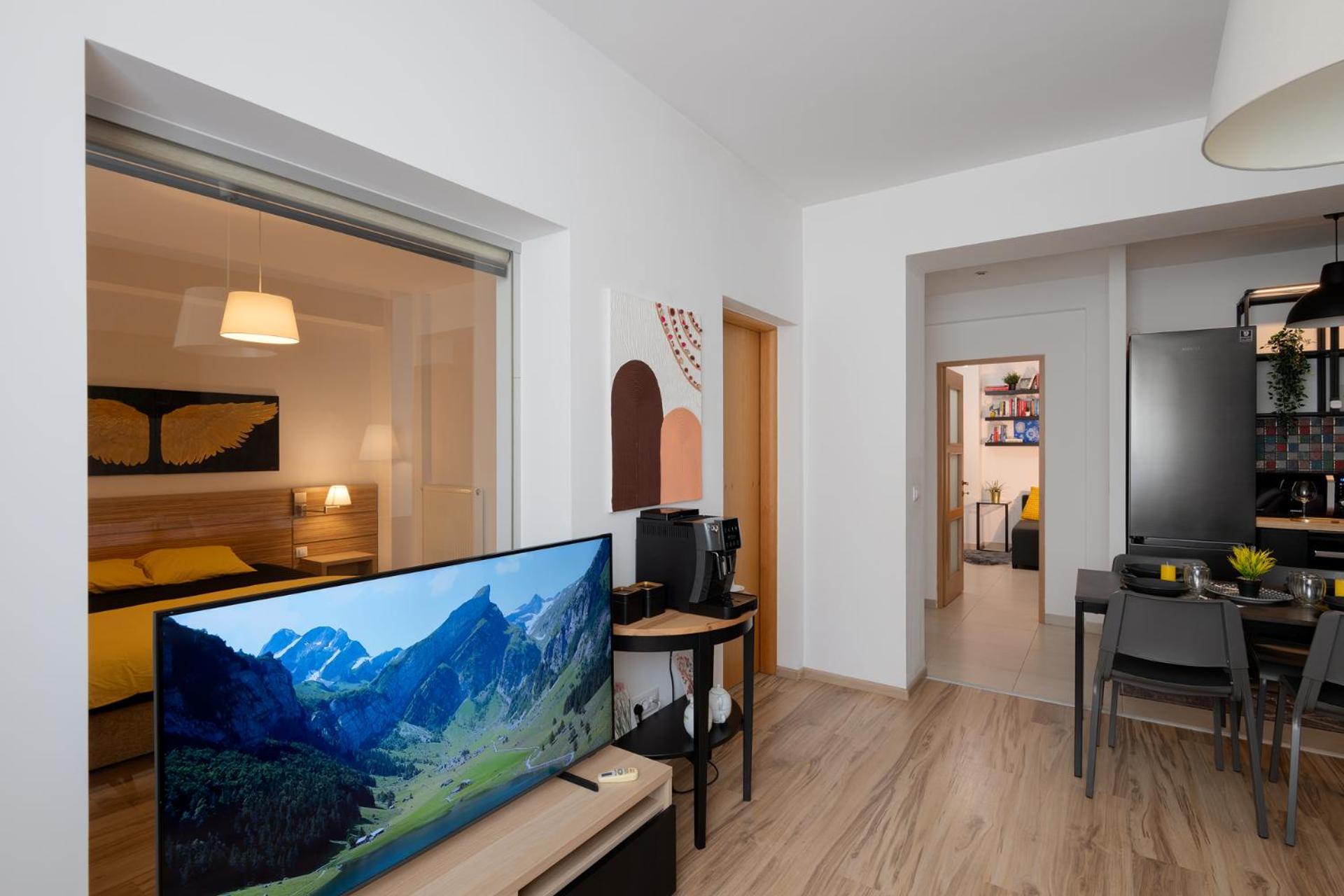 Airport Rin Nord Residence Apartment - Self Check-In Отопени Екстериор снимка